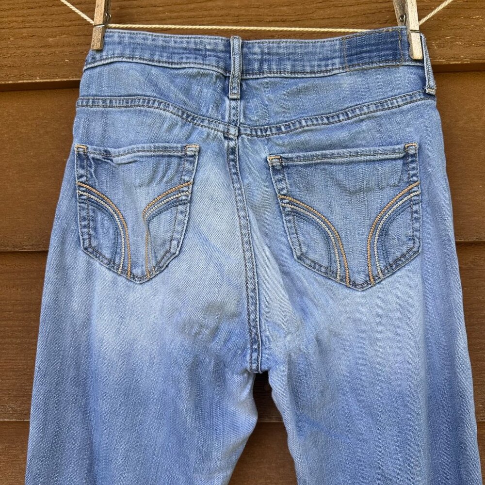 Hollister Light Blue High Rise Lightly Distressed Skinny Jeans Size 5 - Picture 8 of 13